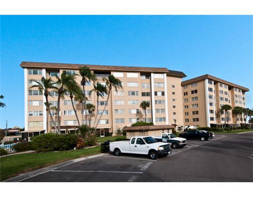 8950 Park Blvd. #601, Seminole, FL 33777