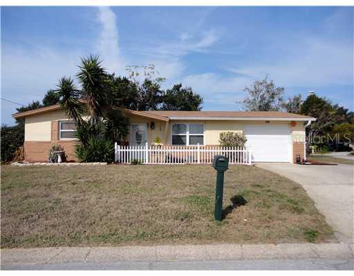 4935 Panorama Ave., Holiday, FL 34690
