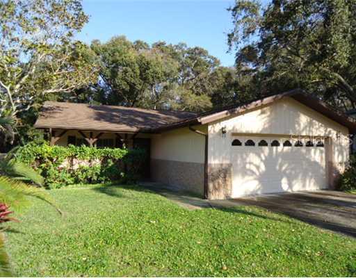 1172 Breeze Dr., Largo, FL 33770