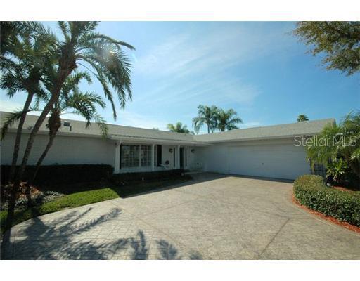 805 116th Ave., Treasure Island, FL 33706