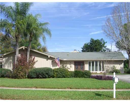 800 Hickory Ln., Palm Harbor, FL 34683