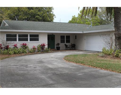 1927 Arvis Cir., Clearwater, FL 33764