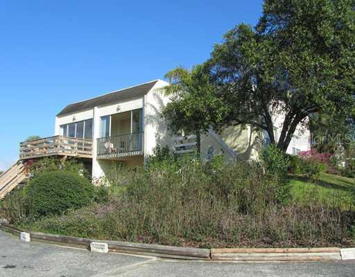 96 S Highland Ave., Tarpon Springs, FL 34689