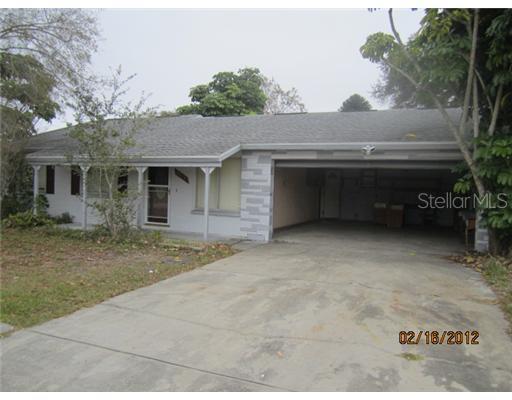 9182 109th Ave., Seminole, FL 33777