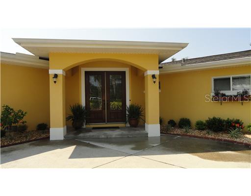 37 Dolphin Dr., Treasure Island, FL 33706