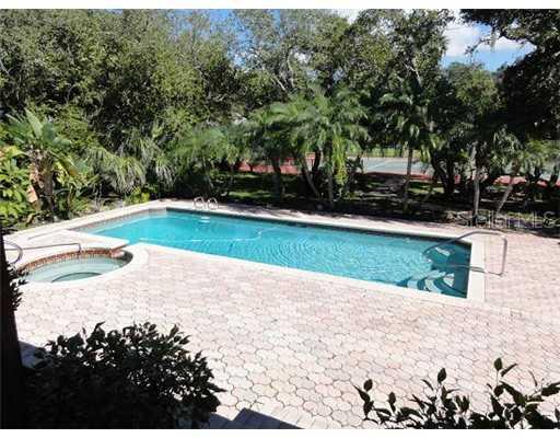 10675 Spring St., Largo, FL 33774