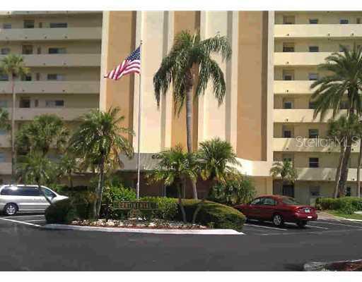 4775 Cove Cir. #504, St Petersburg, FL 33708