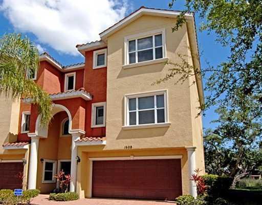 1608 3rd Street Cir., Palmetto, FL 34221