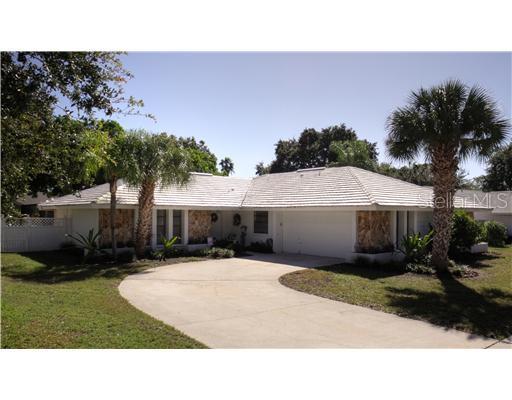 706 Knollwood Dr., Largo, FL 33770