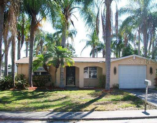 10018 Kingswood Ln., Port Richey, FL 34668