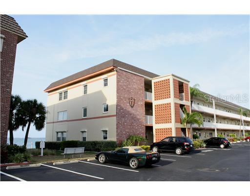 5 Gateshead Dr. #201, Dunedin, FL 34698
