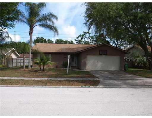 2325 Knoll Ave., Palm Harbor, FL 34683