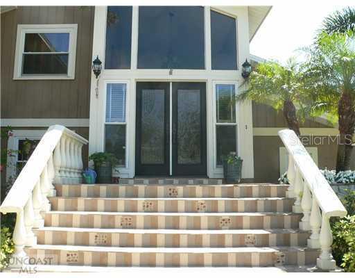 11329 Harborside Dr., Largo, FL 33773