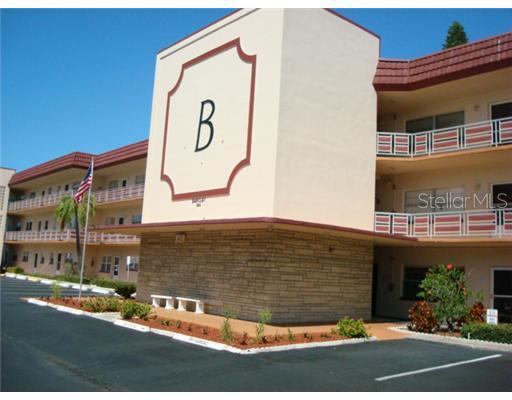 3010 59th St. #302, Gulfport, FL 33707