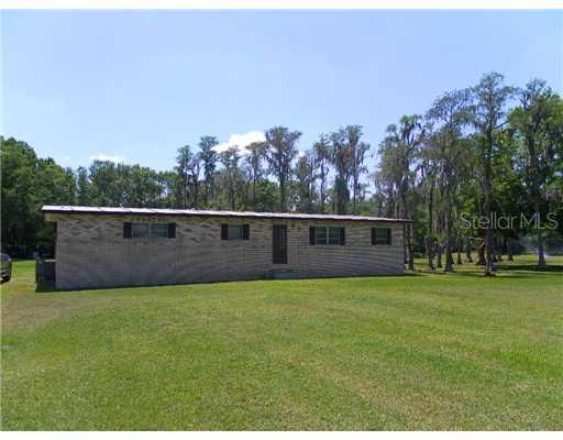 17930 Dogwood Dr., Lutz, FL 33558