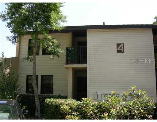 1000 Tarpon Woods Blvd. #406, Palm Harbor, FL 34685