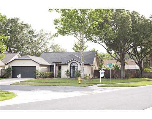 13316 Kearney Way, Tampa, FL 33626