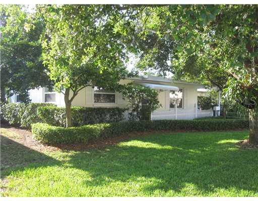 672 Northmoor Ave., St Petersburg, FL 33702