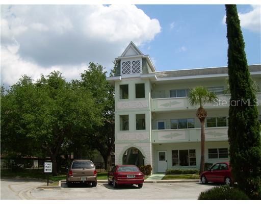 2385 Tahitian Ln. #27, Clearwater, FL 33763