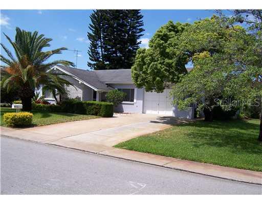 3747 Pinehurst Dr., Holiday, FL 34691