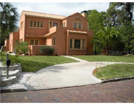 6270 10th Ave., Gulfport, FL 33707