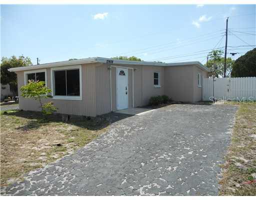 10484 119th Ave., Largo, FL 33773