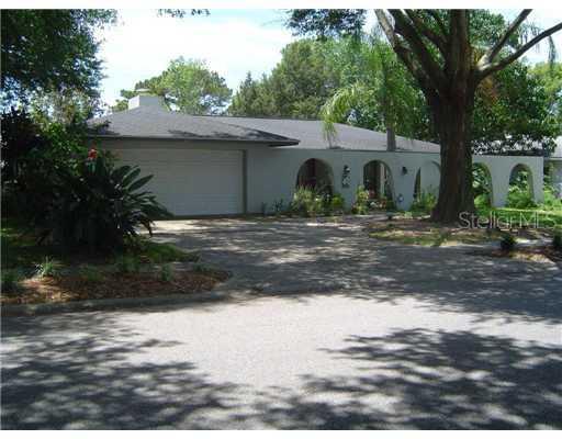 665 Village Way, Palm Harbor, FL 34683