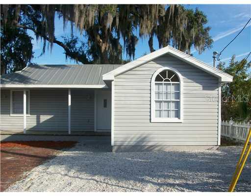 1318 Alt 19, Palm Harbor, FL 34683