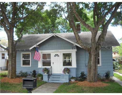 1306 E Boyer St., Tarpon Springs, FL 34689
