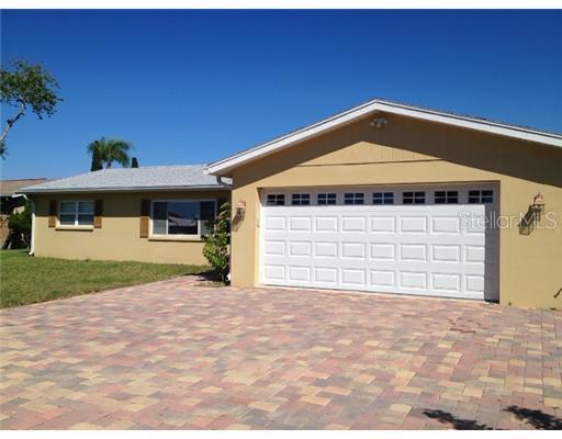 11636 Grove St., Seminole, FL 33772