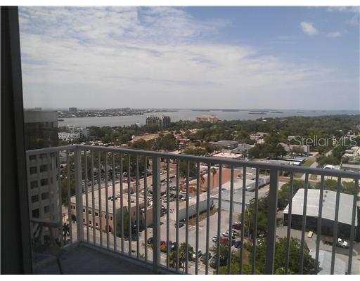 628 Cleveland St. #1505, Clearwater, FL 33755