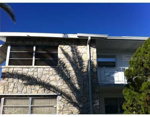 5915 18th St. #10, St Petersburg, FL 33714