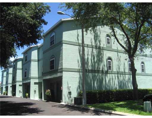 737 Pinellas Bayway #202, Tierra Verde, FL 33715