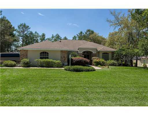 9471 Tooke Shore Dr, Weeki Wachee, FL 34613