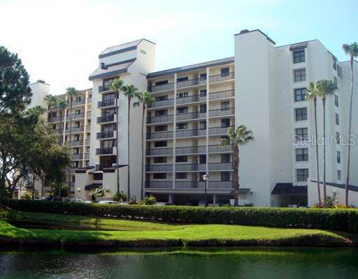 11590 Shipwatch Dr. #641, Largo, FL 33774