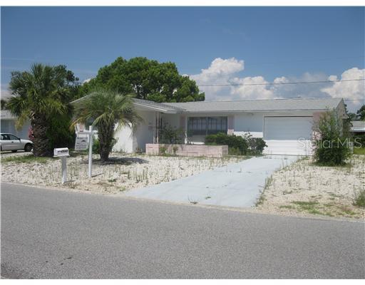 3642 Winder Dr., Holiday, FL 34691