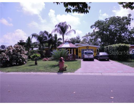 124 Mineola Dr., Largo, FL 33770