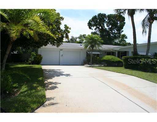 1159 Stephen Foster Dr., Largo, FL 33771