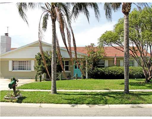 8715 Bay Crest Ln., Tampa, FL 33615