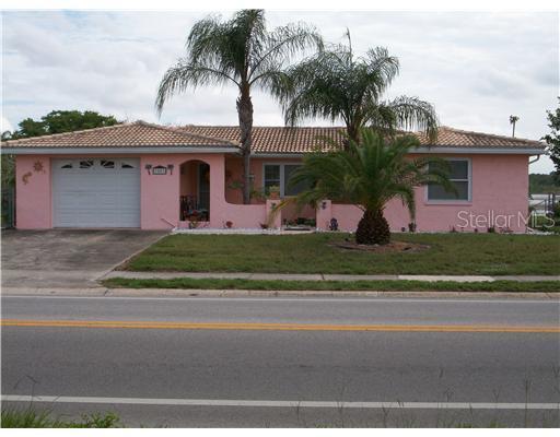 3807 Holiday Lake Dr., Holiday, FL 34691