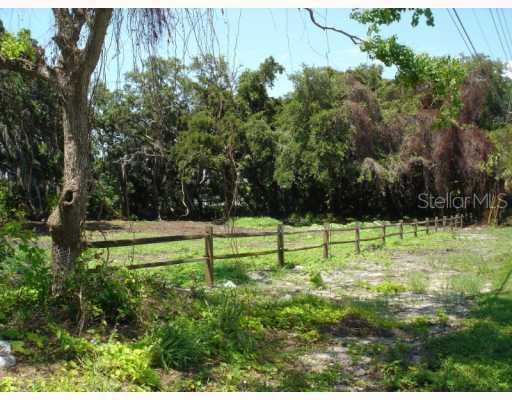 4415 Alt 19, Palm Harbor, FL 34683