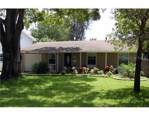 8439 Riverside Dr., St Petersburg, FL 33702