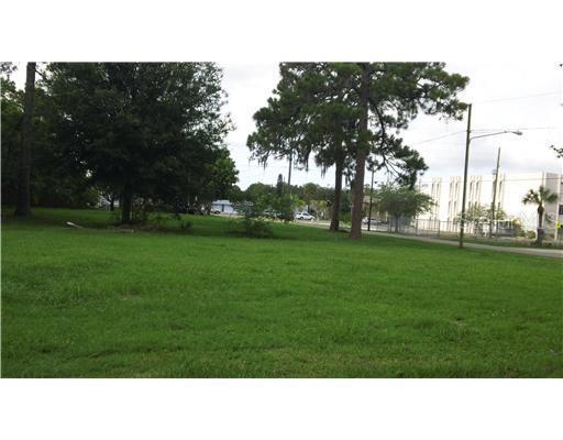 76th Ave., Pinellas Park, FL 33781