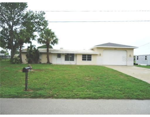 990 Lampp Dr., Englewood, FL 34223