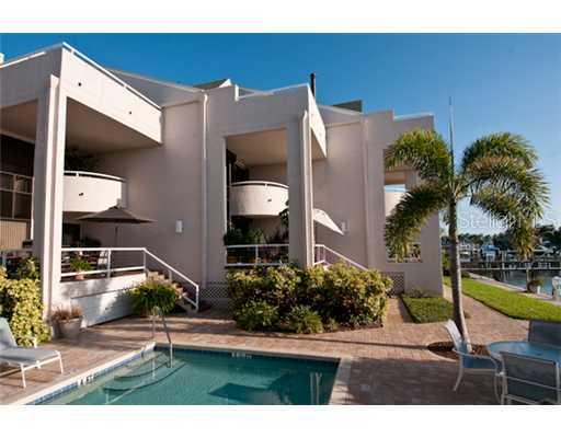 722 Pinellas Bayway #102, Tierra Verde, FL 33715