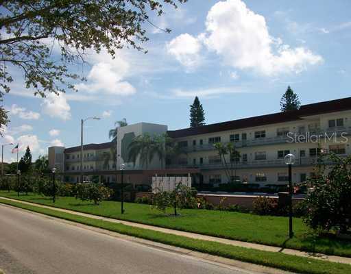 5840 30th Ave. #103, Gulfport, FL 33707