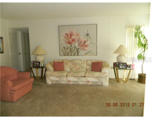 3133 Lake Pine Way #D2, Tarpon Springs, FL 34688