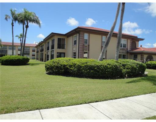 10280 Imperial Point Dr. #17, Largo, FL 33774