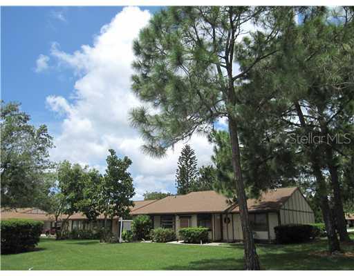 118 Edgewood Ct., Oldsmar, FL 34677