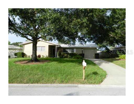 2036 Pine Ridge Dr., Clearwater, FL 33763